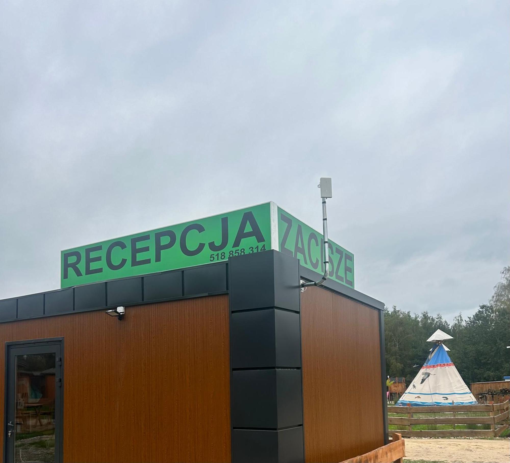 Zacisze Obok Suntago Park Hotel Grabce-Towarzystwo Exterior photo